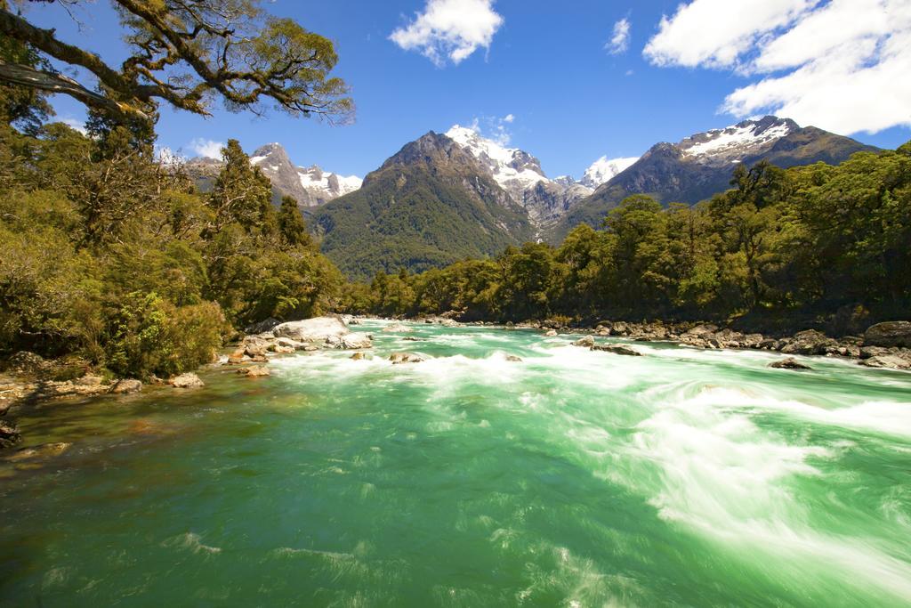 Milford Road Apartments Te Anau Ngoại thất bức ảnh